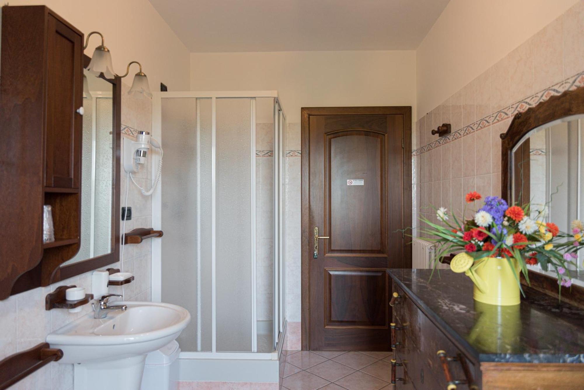 Agriturismo Il Crinale Castorano  Exterior photo